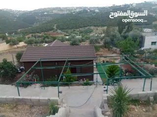  5 كوخ خشبي تصميم اوروبي مفروش اطلاله رائعه السعر 56000 ... من المالك مباشره ...