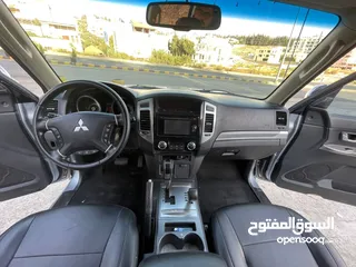  9 باجيرو 7 مقاعد للإيجار شهري فقط