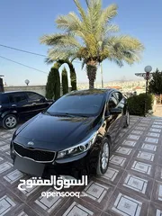  2 السيارة الاكثر شعبية وطلب المفقودة  كيا سراتو k3 ديزل ماطور 1600  اتوماتيك فل الفل فقط 64 الف كاش