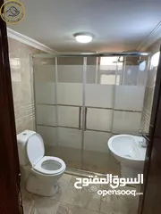  6 شقة مميزة للبيع في الجاردنز طابق اول 150م تشطيب سوبر ديلوكس