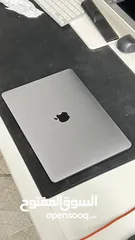  1 MacBook Pro M1 2020