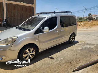  3 بيجو بارتنر