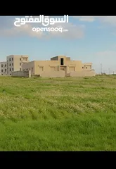  10 للبيع ارض مساحه 529 متر موقع مميز+عمار طابق واحد مساحه البناء 280 متر و مرخص على 4 طوابق على شارعين
