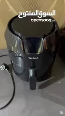  10 قلاية هوائية تيفال XL بحالة ممتازه وسعر مناسب  tefal easy fry XL air fryer, great condition