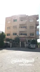  1 شقة بمنطقة جبل الحسين مقابل مستشفى الاستقلال من المالك مباشرةً