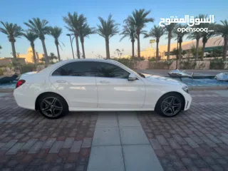  2 Mercedes C 300 full option Luxury edition