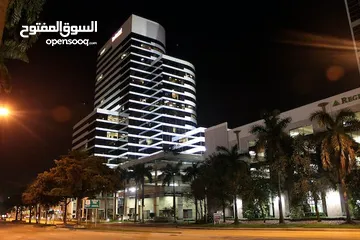  11 For Rent 4-star Hotel  A Luxurious للإيجار فندق 4 نجوم ملاذ فاخر في قلب بر دبي مفتاحك للرفاهية