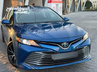  14 تويوتا كامري 2020  بطارية ليثيوم فل مع الفتحة مواصفات عالية جميع الاضافات