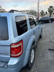  3 فورد إسكيب هايبرد موديل 2008 دفع رباعي (4*4) بحالة جيدة جدا