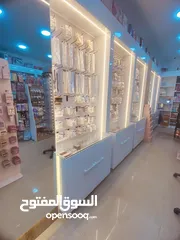  2 ديكور محل إكسسوارات ومواد تجميل