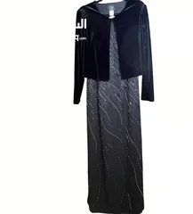  4 ملابس الاطفال جديدة وملابس الستات الفساتين مستعملة