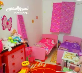  1 غرفة نوم من ايكيا بناتي من عمر سنتين الي 10 سنوات للبيع قابله للتفاوض