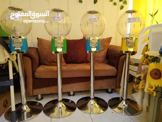  8 ماكينات علكة وطابات مجنونة دخل شهري استثمار مربح اقرأ الوصف ماكينة ماكنة مواكين العاب لوازم سوبرمارك