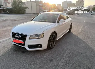  1 Audi SLine  turbo