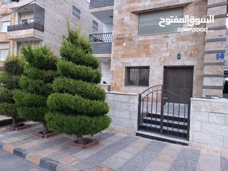  2 شقة لقطة  سوبر ديلوكس للبيع في أبو نصير