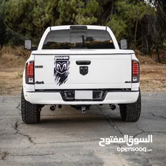  5 دودج رام هيمي دفع رباعي 4X4 مميز جدا و معدل بالكامل للبيع