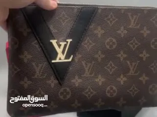 2 شنط رجالي ماستر