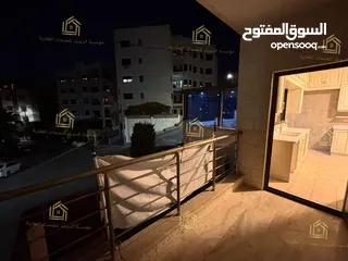  13 شقة فاخرة سوبر ديلوكس ارضي مع ترس ومدخل مستقل