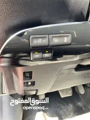  11 Toyota Prius prime plug-in Hybrid موديل 2017 بطارية ليثيوم فل كامل اعلى صنف