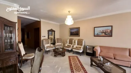  1 شقة مفروشة للايجار في الدوار الرابع ( Property 40282 ) سنوي فقط