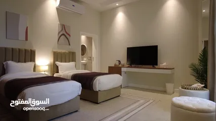  7 Luxury Brand New Room For Rent (Female Only)HSH, VILLA 109, Al-Safa 1, Jumeirah