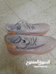  2 بوض نضيف نوعية ممتازه مريح جدآ نمره r3