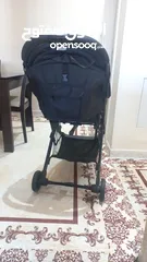 2 عرباية أطفال شبه جديدة للبيع