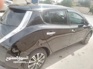  3 نيسان ليف موديل 2015