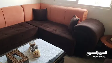  5 اثات منزل مستعمل طربيزات مع كورنر