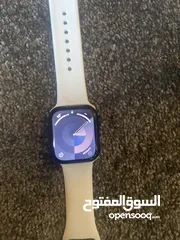  1 Apple Watch Series 7 (GPS)