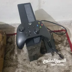  2 اكس بوكس ون للبيع او للبدل