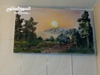  14 ساعات حائط مع ثريات مع برواز رسم يدوي للبيع اقرا الوصف