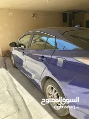  2 تويوتا بريوس سماوي