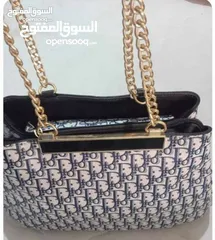  3 شنط نسائيه كبيره للبيع