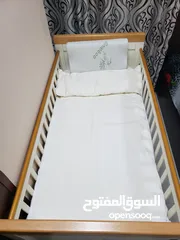  2 سرير اطفال نظيف جدا للبيع
