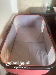  1 سرير بيبي بحاله ممتازه