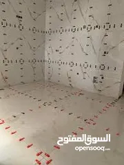  1 حرفي ومقاول بلاط . امانة ودقة وتميز في العمل
