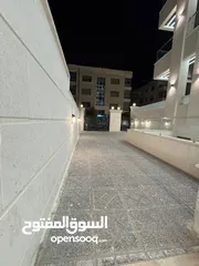  4 شقق فاخره للبيع