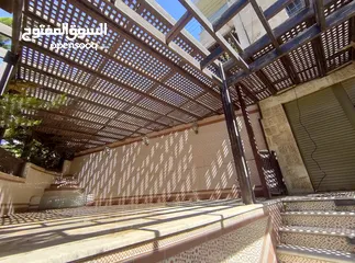  3 شقة شبه أرضية مع ترس ومدخل خاص خلف مدارس فيلاديلفيا للبيع من المالك