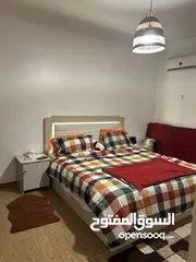  16 شقة أرضية مع ساحة و كراج للبيع