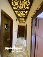  16 شقة مجددة بالكامل - الرابية - 3نوم1ماستر - بإطلالــــه مميزة - قرب الخدمات العامة