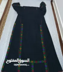  3 ثوب تطريز يدوي للبيع مشغول بالحبه وحرير اصلي
