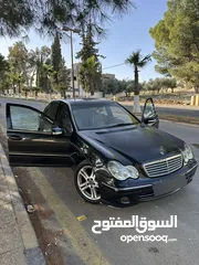  2 مرسيدس c200 موديل 2001 افنجارد