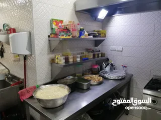  3 مطعم عربي بكامل التجهيزات