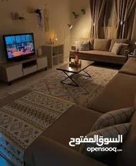  1 مطلوب استديو لفتاه موظفه