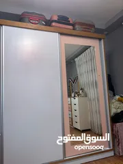  6 خزانة ملابس وخزانة أحذية و تسريحة للبيع