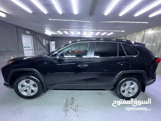  4 Toyota RAV4 2021 Black 4WD / تويوتا راف 4 موديل 2021 بحالة ممتازة