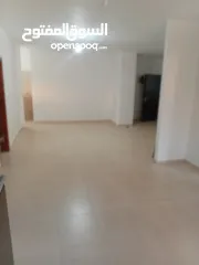  4 مطلوب عرسان لشقه سكنيه طابق ثالث