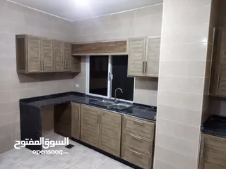 4 مطبخ المنيوم