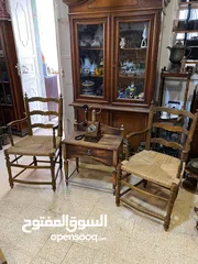  8 قطع أنتيكا مختلفة